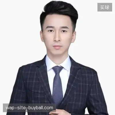 董强